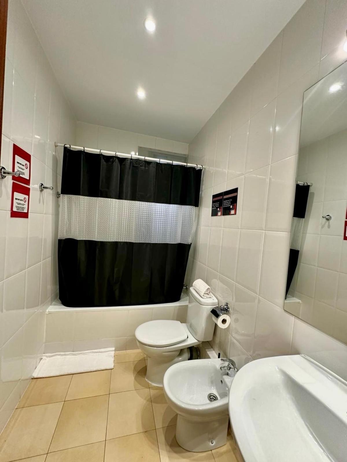 Ibiza Habitaciones Madrid Exterior photo